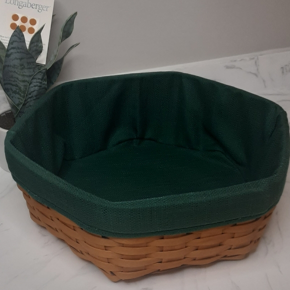 Longaberger 14" Generations Basket - Picture 5 of 13